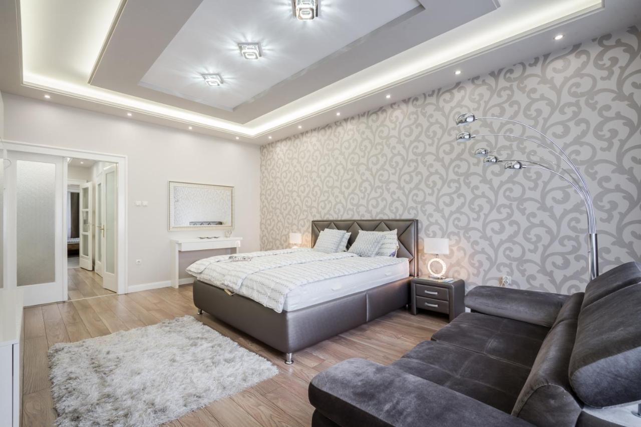 Bpr Ethereal Panoramic Suite With A/C & Balcony Budapest Exterior foto